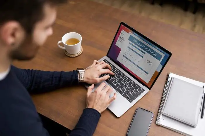 7 Motivos para Escolher um Site Profissional em Vez de um Site Gratuito